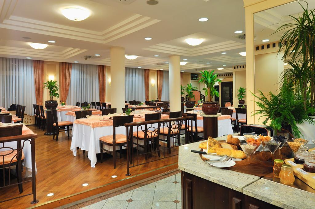 Hotel Krka - Terme Krka โนโวเมสโต ภายนอก รูปภาพ